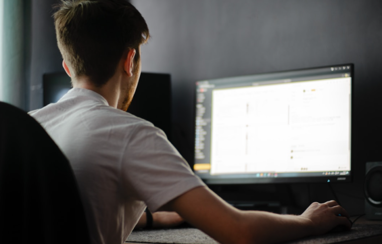 How to Choose the Best Contest Software for Your Needs